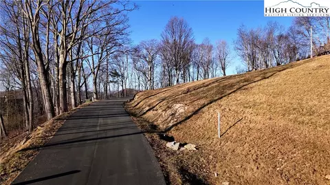 lot Ec2 Eagle Crest Trl, Elk Park, NC 28604