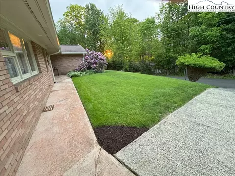 174 Skyview Dr, Boone, NC 28607 photo 7