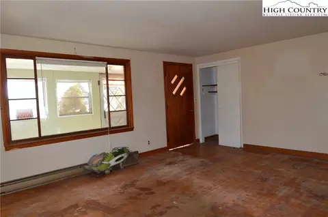 697 Phipps Rd, Sparta, NC 28675 photo 21