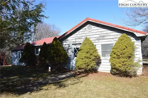 697 Phipps Rd, Sparta, NC 28675 photo 38
