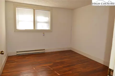 697 Phipps Rd, Sparta, NC 28675 photo 30