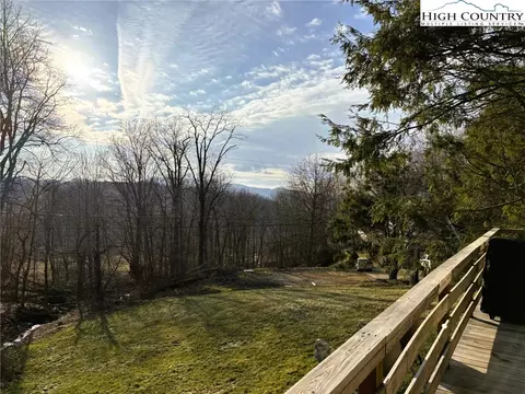 107 Mary Jean Ln, Boone, NC 28607 photo 10