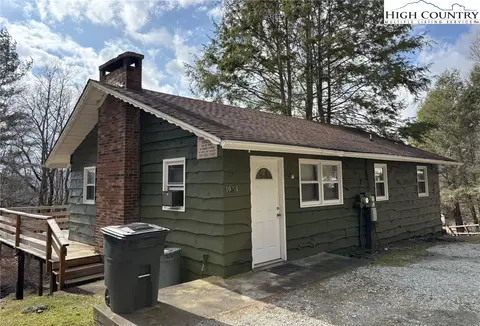 107 Mary Jean Ln, Boone, NC 28607 photo 2