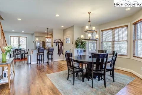 142 Lacy Ln #1, Blowing Rock, NC 28605