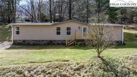 1920 Castle Ford Rd, Boone, NC 28607