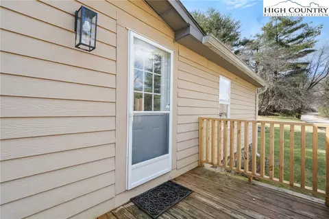 1920 Castle Ford Rd, Boone, NC 28607 photo 4