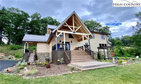 1295 Will Vannoy Rd, West Jefferson, NC 28694