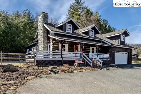 160 Crooked Creek Ln, Newland, NC 28657