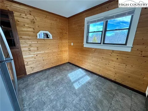 265 Wildcat Rd, Deep Gap, NC 28618 photo 19