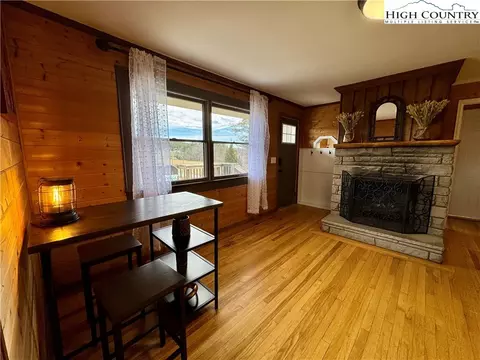 265 Wildcat Rd, Deep Gap, NC 28618 photo 12