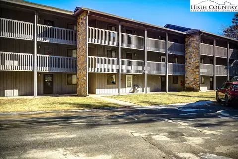 523 Meadowview Dr #D 103, Boone, NC 28607