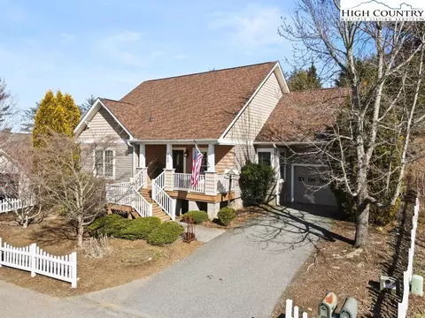 244 Somerset Dr, Boone, NC 28607