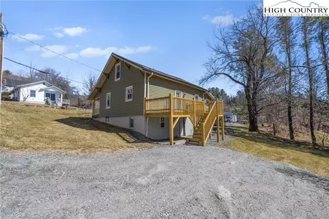 127 North St, Boone, NC 28607 photo 31