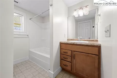 127 North St, Boone, NC 28607 photo 15