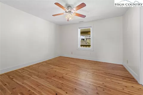 127 North St, Boone, NC 28607 photo 13