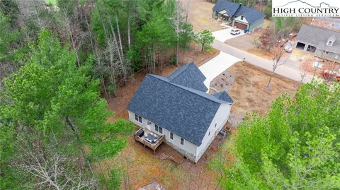 1715 Plantation Loop, Morganton, NC 28655 photo 3