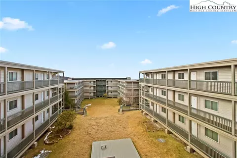 301 Pinnacle Inn Rd #3301, Beech Mountain, NC 28604