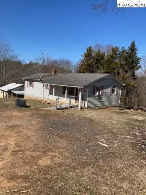 249 Williams Rd, North Wilkesboro, NC 28659