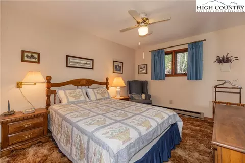 Bedroom - 184 Birch Ln, Deep Gap, NC 28618 photo 5 of 8
