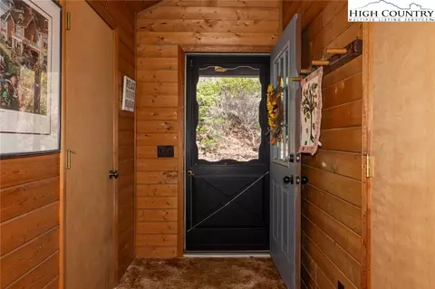 Entry Way - 184 Birch Ln, Deep Gap, NC 28618 photo 1 of 1