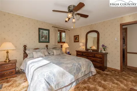 Bedroom - 184 Birch Ln, Deep Gap, NC 28618 photo 2 of 8