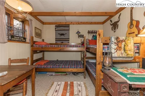 Bedroom - 184 Birch Ln, Deep Gap, NC 28618 photo 7 of 8