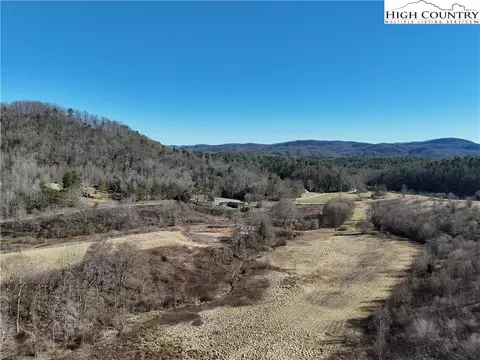 2900 Gladys Fork Rd, Ferguson, NC 28624 photo 11