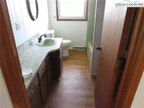 891 Pull Tail Rd, Glade Valley, NC 28627 photo 16