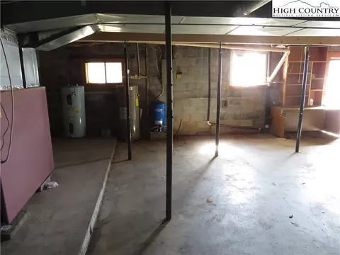 891 Pull Tail Rd, Glade Valley, NC 28627 photo 33