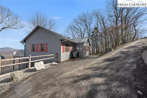 570 Running Deer Trl, Boone, NC 28607 photo 42