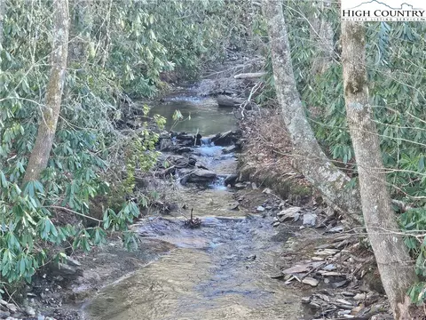 lot Apt 1 Creekside Meadows Ct, Linville, NC 28646
