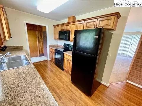 755 Greenway Rd, Boone, NC 28607 photo 13