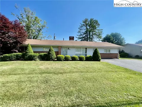 755 Greenway Rd, Boone, NC 28607