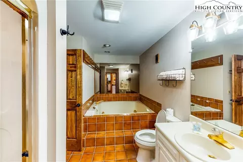 170 Crestview Ln #100-E, Sugar Mountain, NC 28604 photo 15