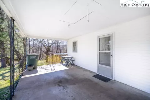 45 Carson Blvd, Sparta, NC 28675 photo 3