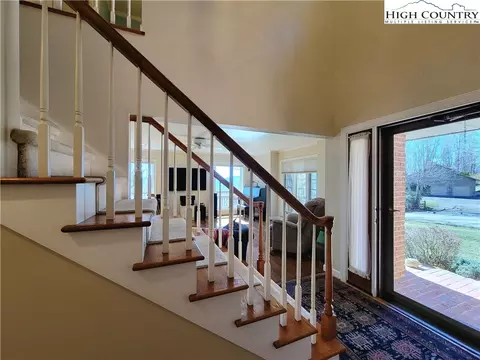 272 Maple Ridge Dr, Boone, NC 28607 photo 5