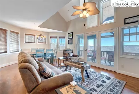 351 Indian Paintbrush Dr #R531, Banner Elk, NC 28604
