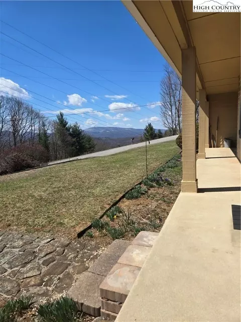 356 Maple Ridge Dr, Boone, NC 28607 photo 15