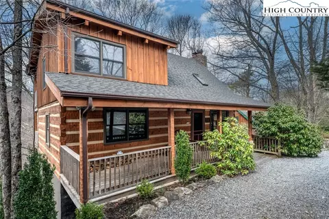 164 Little Boulder Ln, Seven Devils, NC 28604