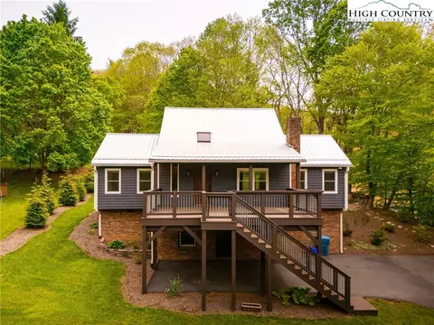 292 Fieldstream Dr, Boone, NC 28607 photo 2