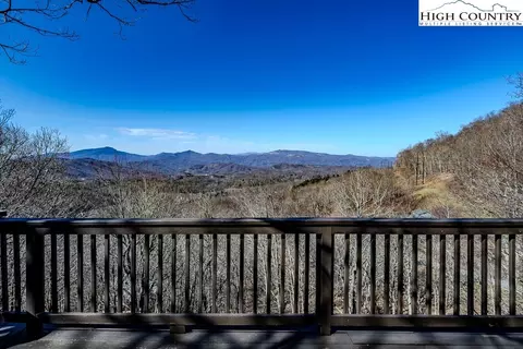 1039 Pinnacle Dr, Boone, NC 28607 photo 22