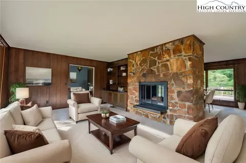 Living - 835 Ridge Rd, Spruce Pine, NC 28777 photo 1 of 5