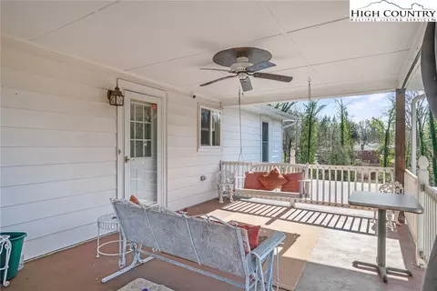 111 Clark St, Morganton, NC 28655 photo 5