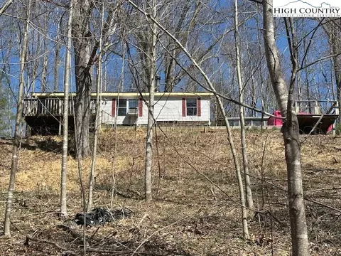 603 Spicewood Dr, Warrensville, NC 28693