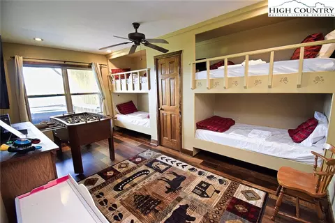142 Deerwood Trl, Seven Devils, NC 28604 photo 41