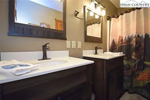 142 Deerwood Trl, Seven Devils, NC 28604 photo 32