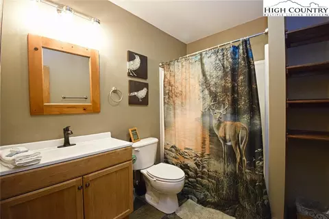 142 Deerwood Trl, Seven Devils, NC 28604 photo 38