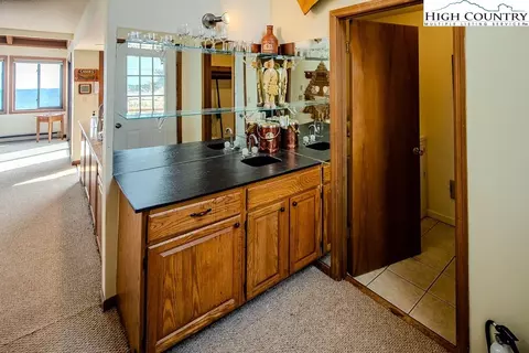 100 Beechtop Rd, Beech Mountain, NC 28604 photo 4