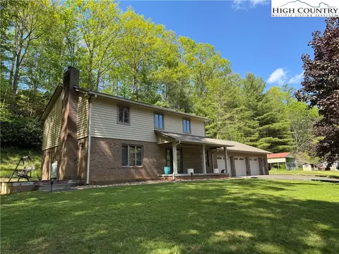 2012 Deep Ford Rd, Lansing, NC 28643 photo 1