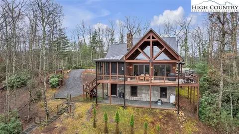 184 Trailwood Dr, West Jefferson, NC 28694